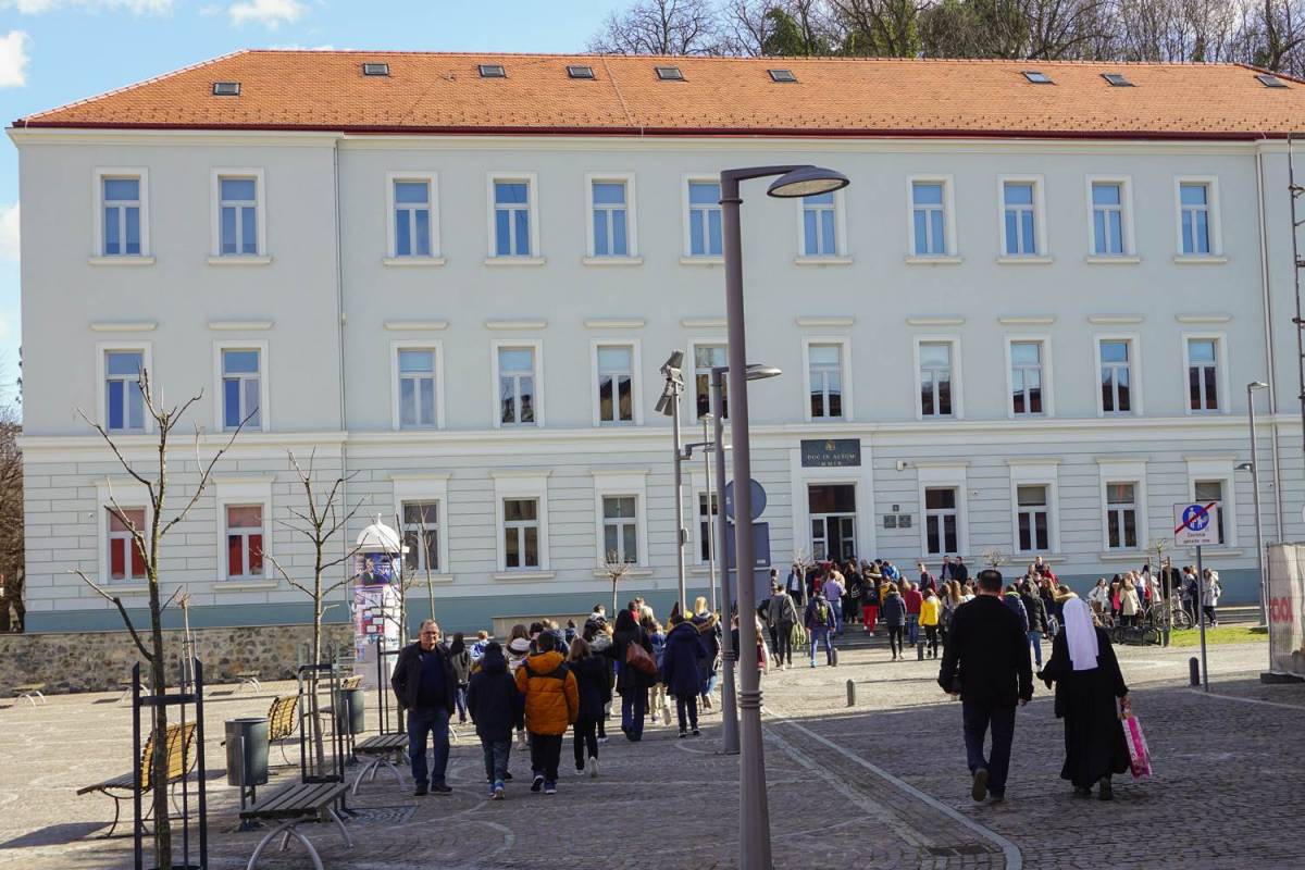 Biskupijsko natjecanje iz vjeronauka za osnovne i srednje škole