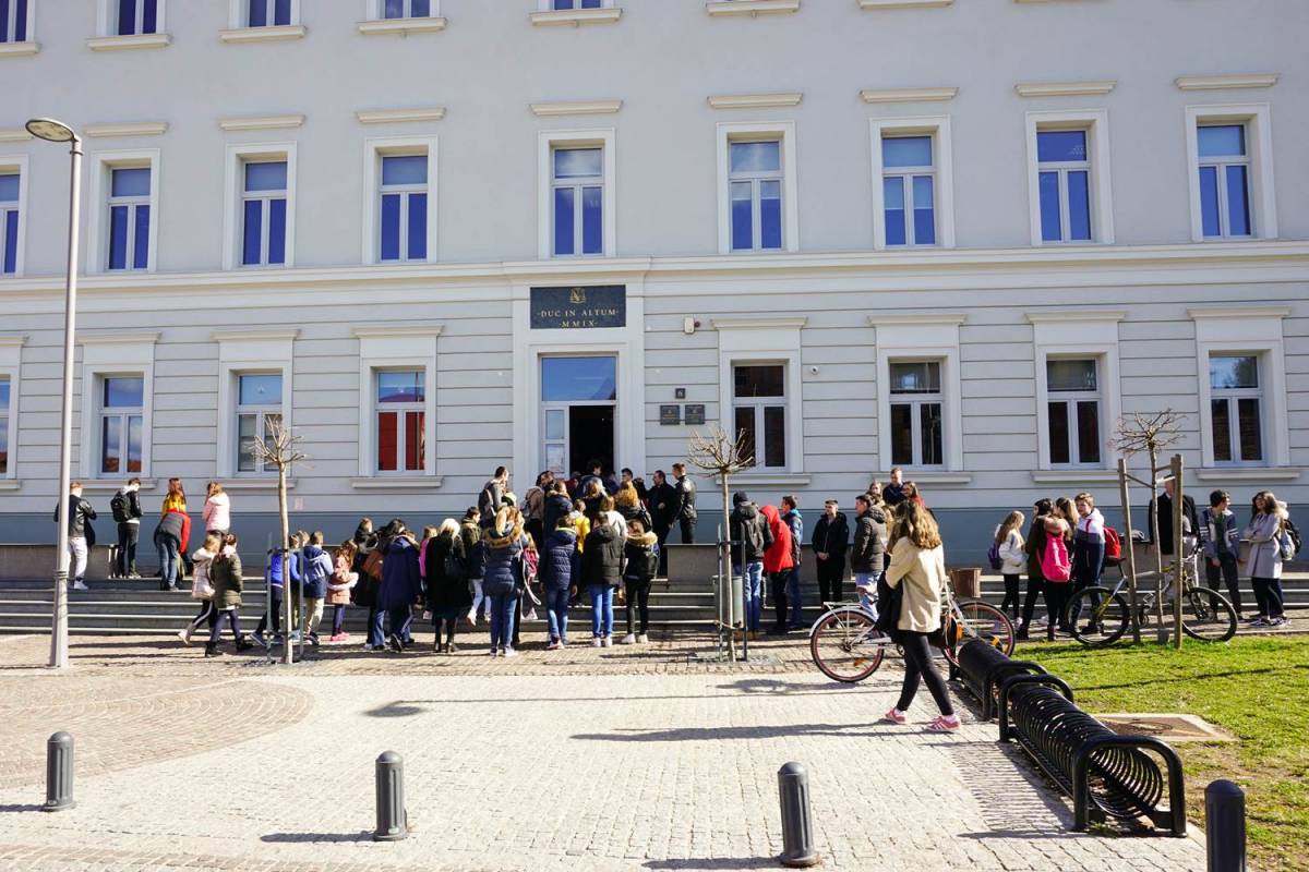 Biskupijsko natjecanje iz vjeronauka za osnovne i srednje škole