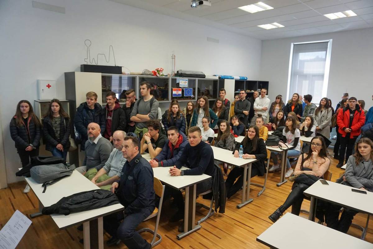 Biskupijsko natjecanje iz vjeronauka za osnovne i srednje škole