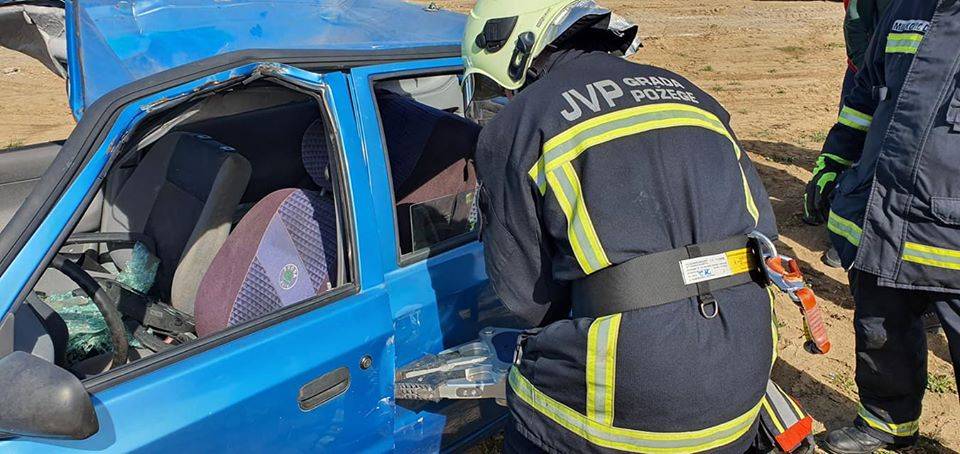 Vatrogasci održali prezentaciju novog sredstva za gašenje požara i nove opreme