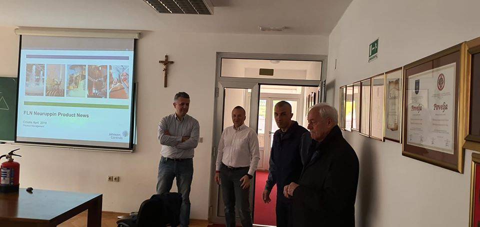 Vatrogasci održali prezentaciju novog sredstva za gašenje požara i nove opreme