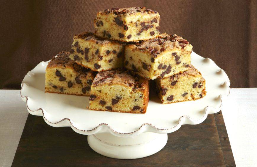 Jednostavno, a tako fino: Brzi kolač od jogurta s najslađim dodatkom