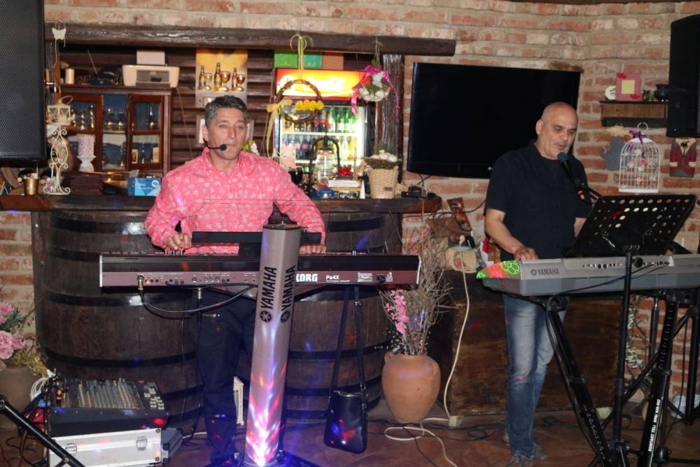 Danas, Danko i Fantastico band sviraju u Požegi u ¨ Calimeru ¨  za sve cure, žene i muškarce željne dobre zabave
