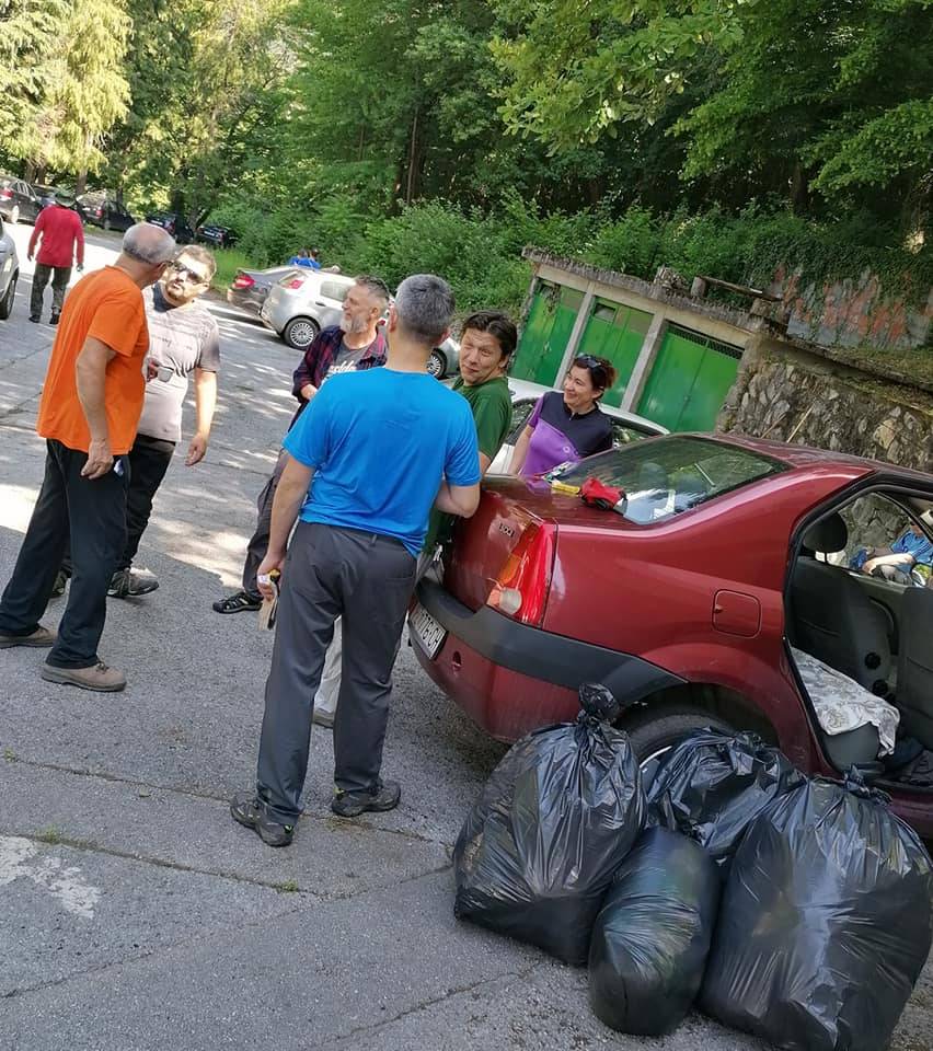 Radna akcija na planinarskim objektima Društva...