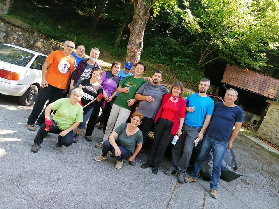 Radna akcija na planinarskim objektima Društva...