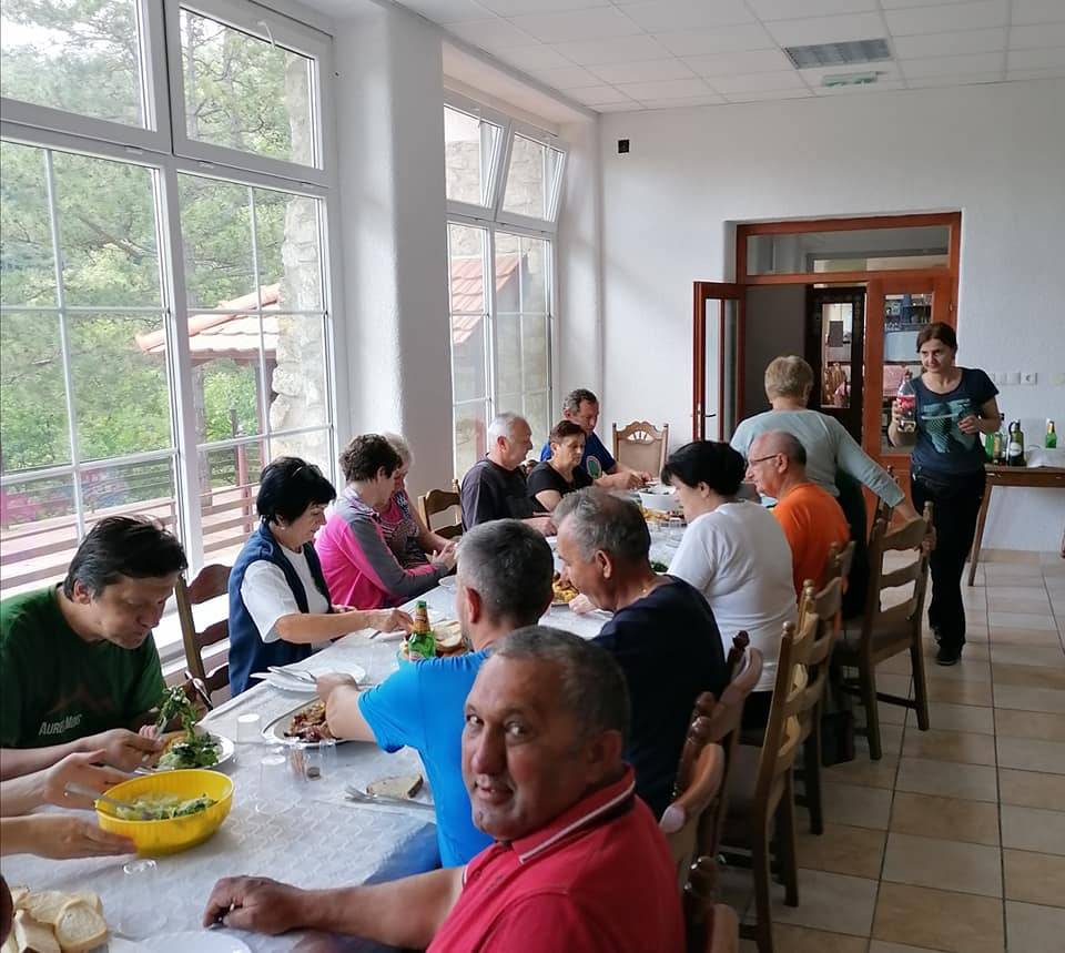 Radna akcija na planinarskim objektima Društva...