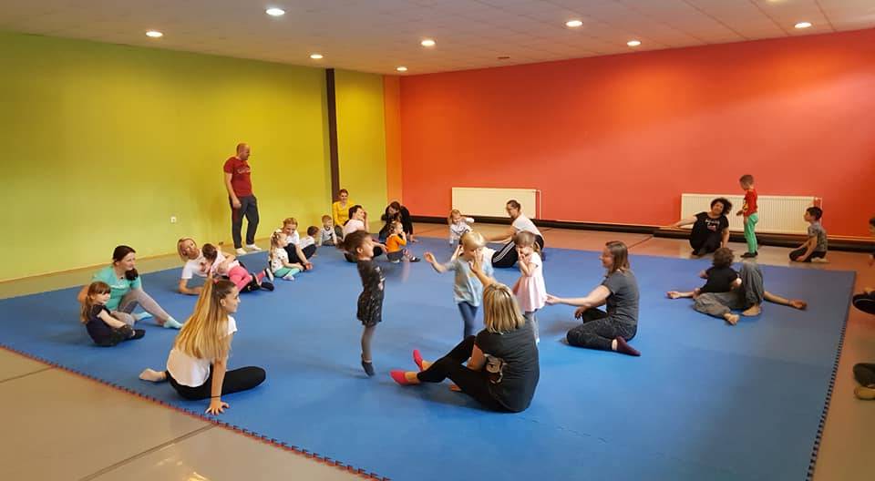 Prijavite se na CONTAKIDS interaktivne radionice za roditelje i djecu od 2 do 5 godina