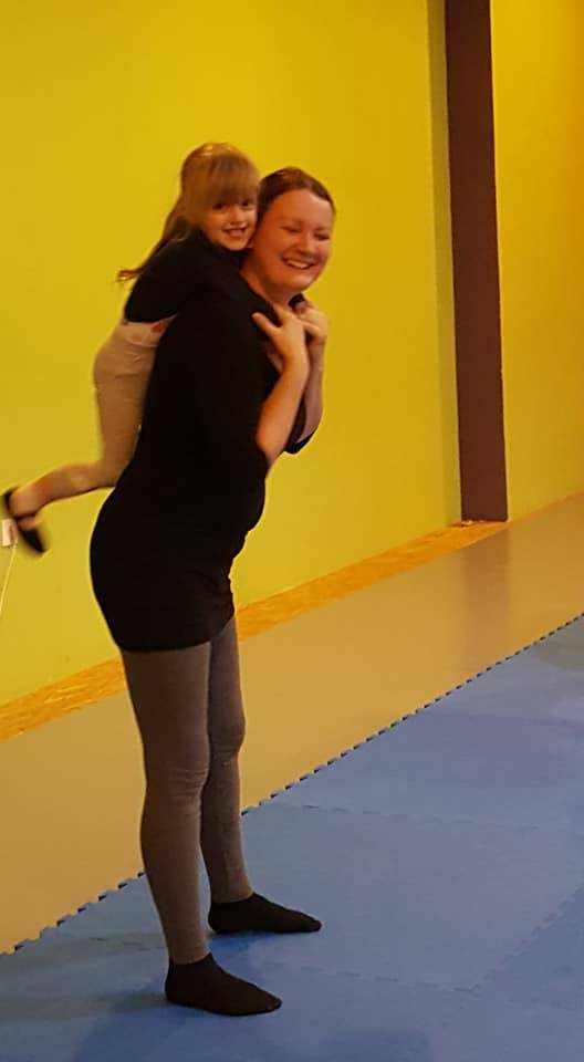 Prijavite se na CONTAKIDS interaktivne radionice za roditelje i djecu od 2 do 5 godina