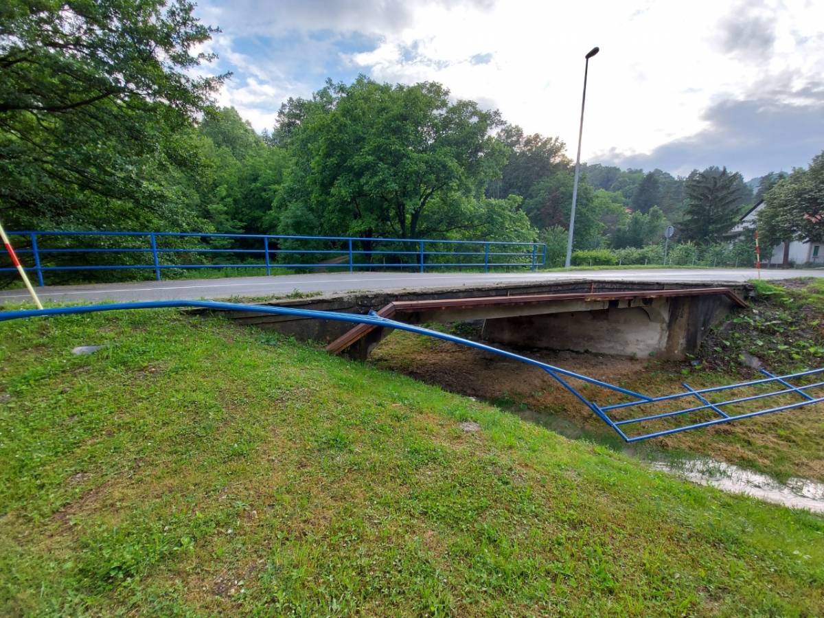 Srušena ograda na mostu u Velikoj će uskoro u sanaciju