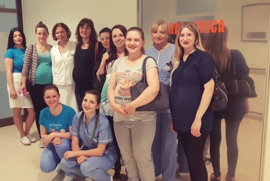 Požeške primalje s budućim majkama obilježile svoj dan