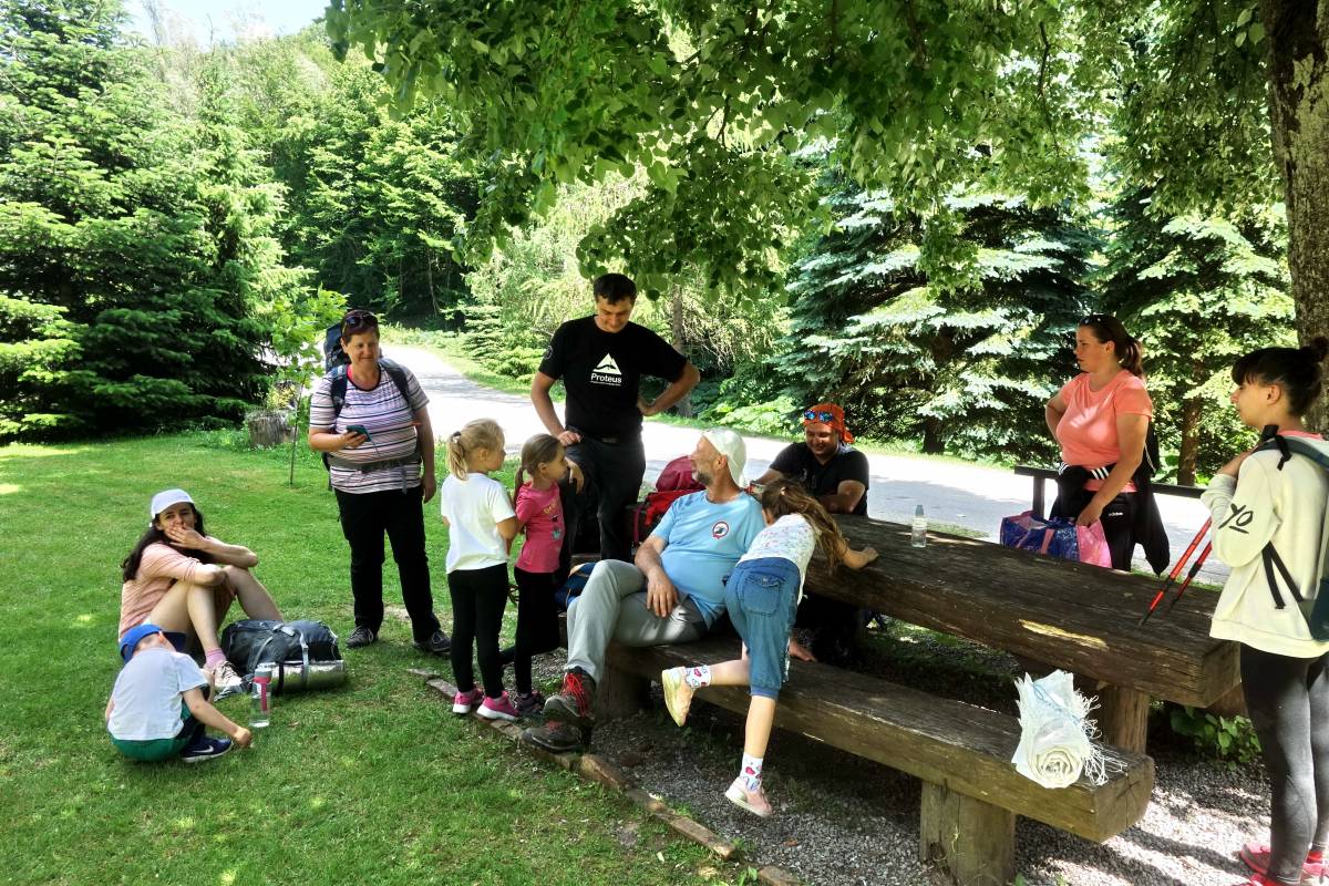 Igre u prirodi za djecu – ʼʼJučer smo uživali na Papuku!ʼʼ