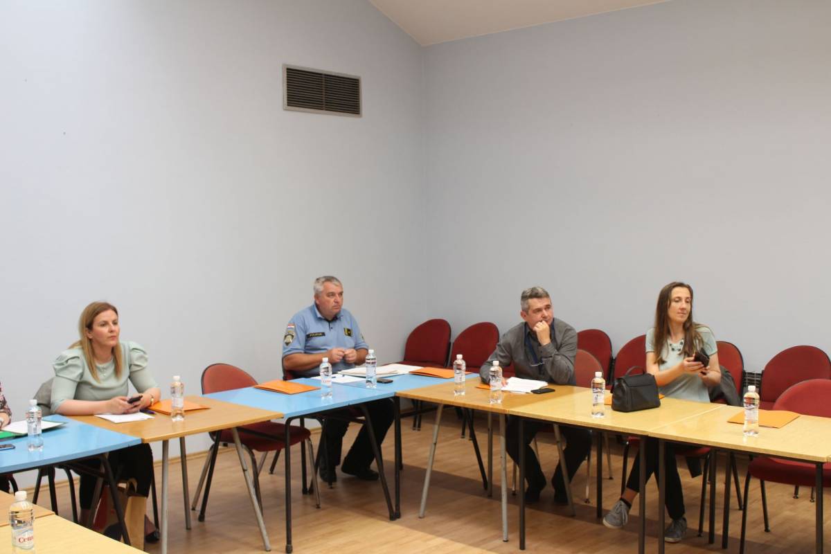 U Požegi održana međusektorska edukacija ʺPrava žrtva i svjedoka kaznenih djela i prekršaja – iskustva i izazovi u praksiʺ