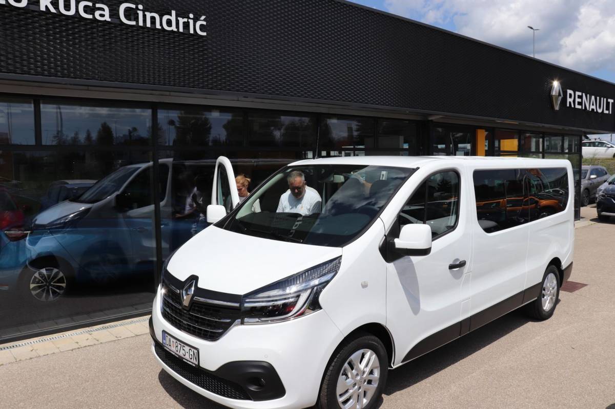 Novo putničko kombi vozilo za Udrugu branitelja Lipika 1991.u svrhu bolje provedbe projektnih aktivnosti