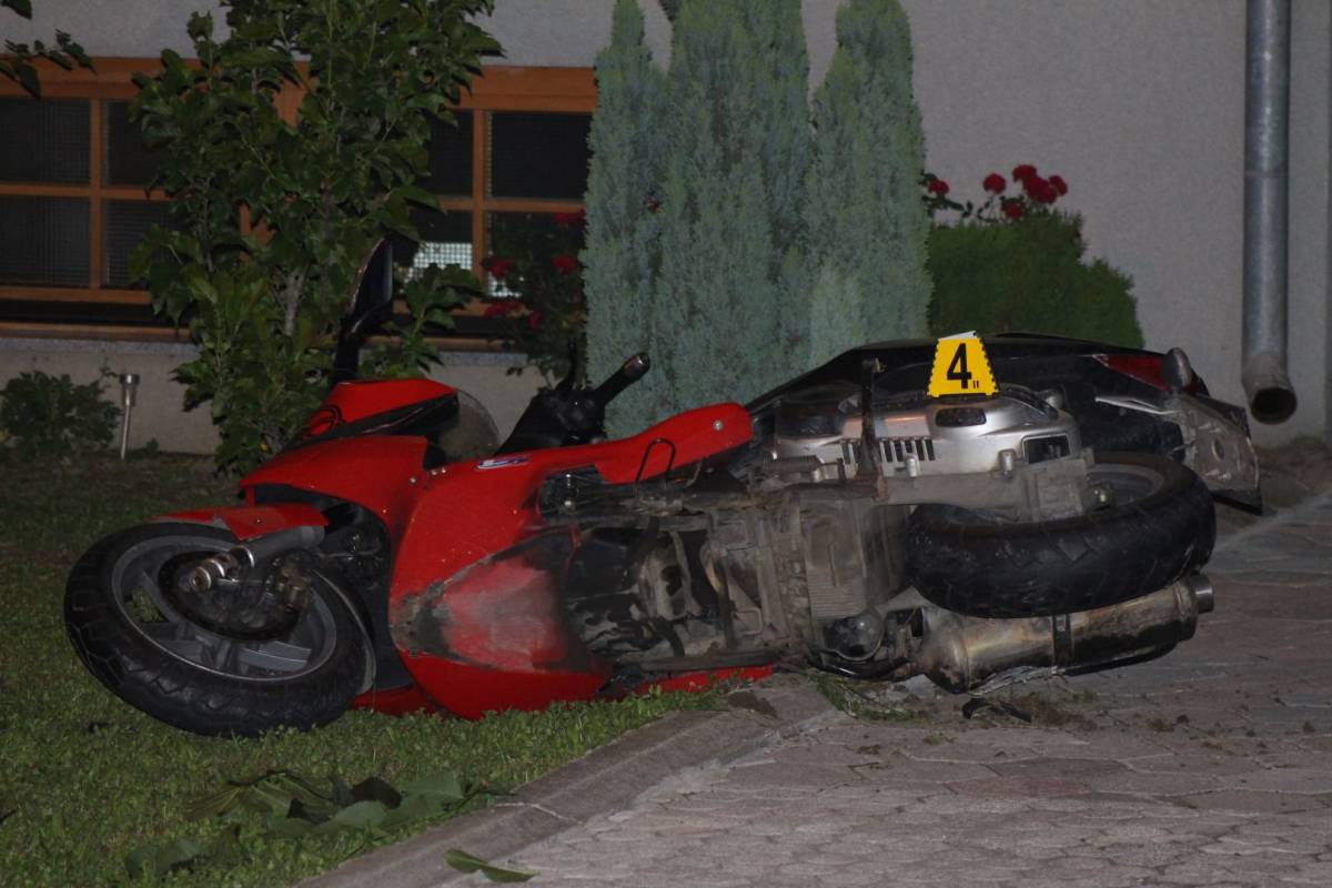 MOTOCIKLOM SLETIO S KOLNIKA: ʺProjurio je, a onda smo čuli snažan udarac!ʺ