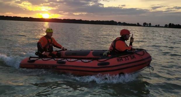Pronađeno beživotno tijelo mladića na jezeru u Oriovcu