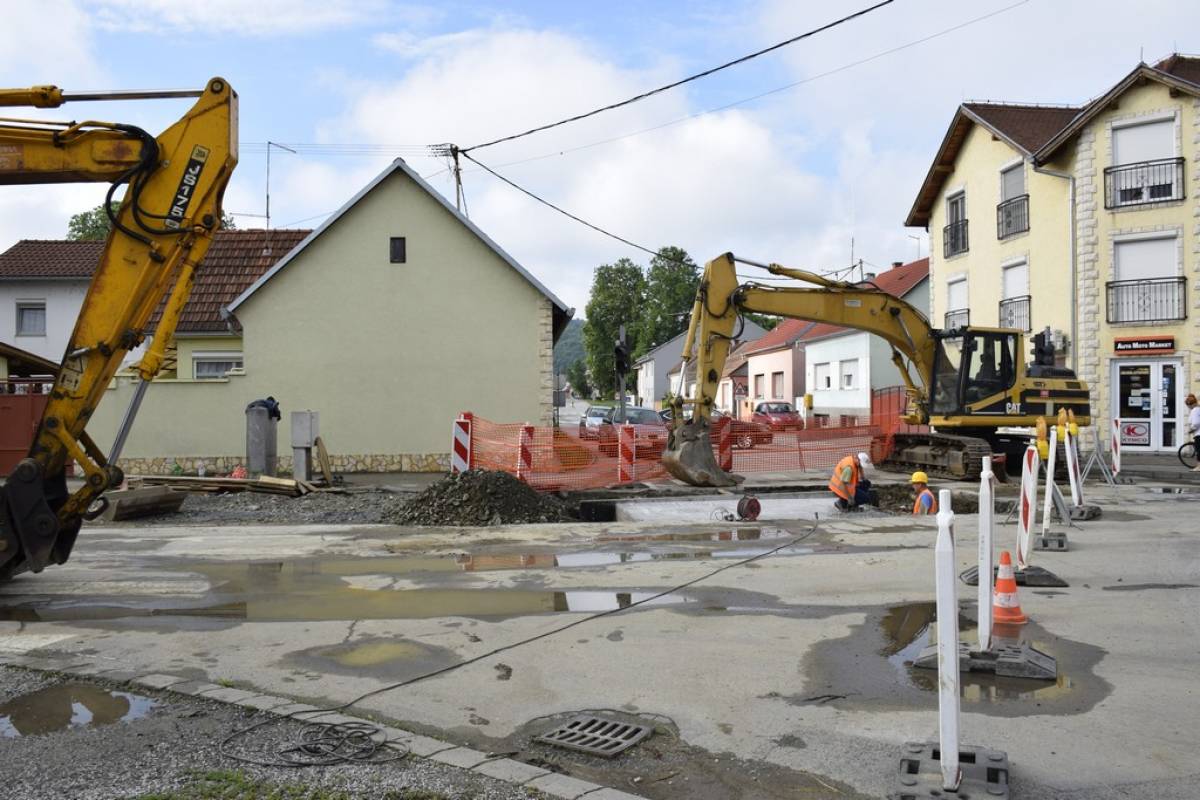 Tekiji d.o.o. isporučena dva vozila iz projekata Aglomeracije Požega te Aglomeracije Pleternica