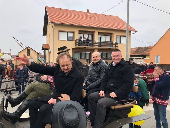 Održano tradicionalno pokladno jahanje u Ruščici