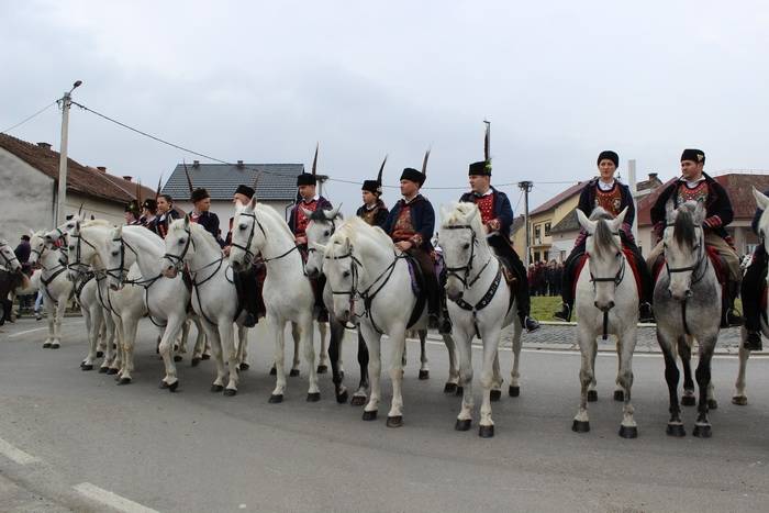 Održano tradicionalno pokladno jahanje u Ruščici