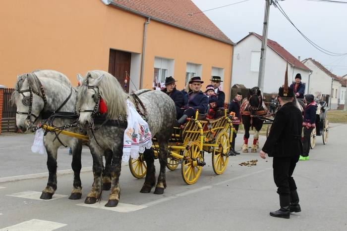 Održano tradicionalno pokladno jahanje u Ruščici