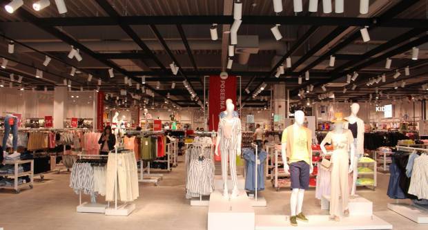 Evo kako danas rade trgovine i šoping centri