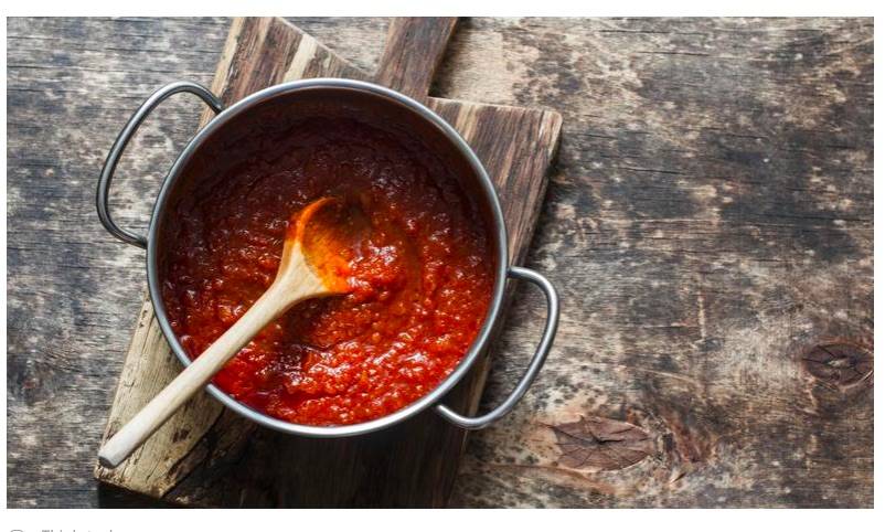 S obzirom na to da je sezona rajčica, pravo vrijeme je za napraviti najpoznatiji umak od svih!