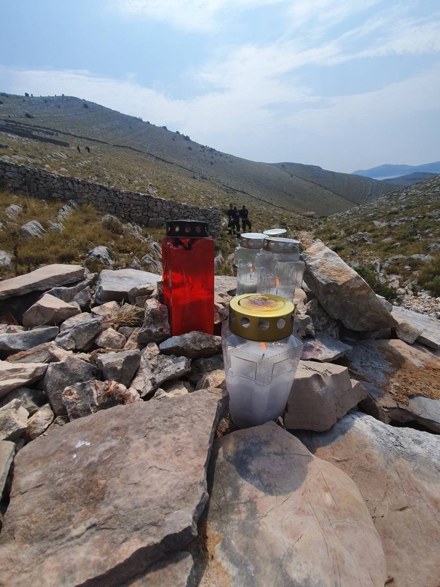 13. obljetnica od velike tragedije 12 vatrogasaca na Kornatima