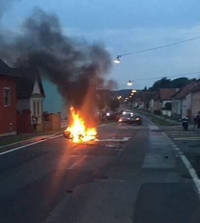 Šokantan prizor u Pleternici: Motor u plamenu, motociklist hitno prevezen u bolnicu