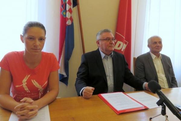 Puač dala ostavku! Tko je kriv? Pekčec? Ronko??