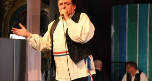 Kićo Slabinac nakon operacije dobio upalu pluća. Nije dobro