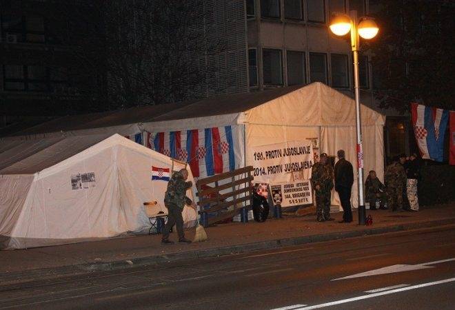 Ma je li to moguće!? Glavni branitelj Požege--Ronko--u šatoru!??