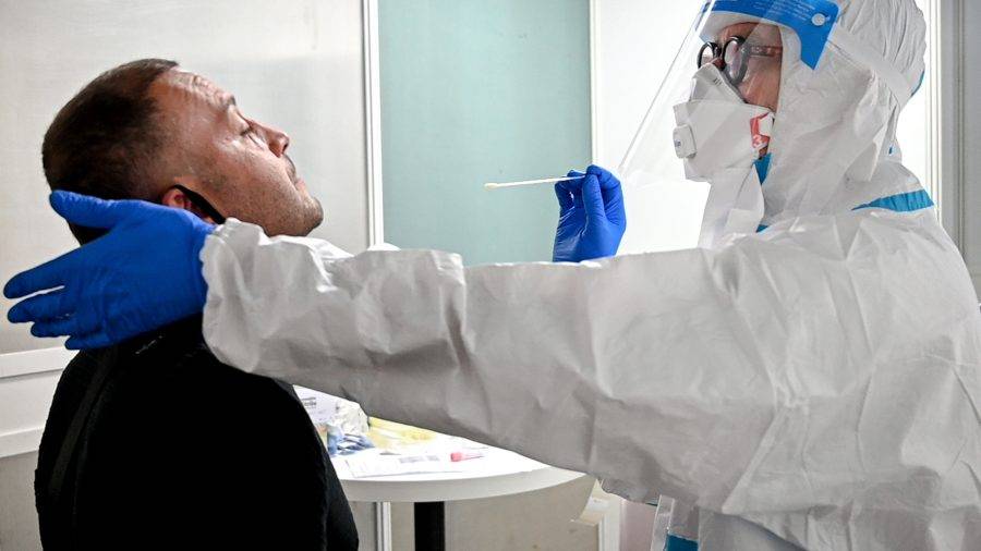 Čitatelj: ʺOdbili su me testirati na koronu jer nisam htio skinuti masku u zatvorenom prostoru gdje se svima uzimaju uzorciʺ