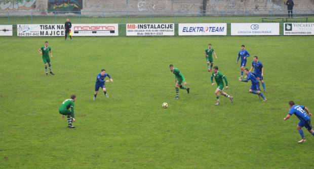 Plavi s Orljave sigurni protiv NK Čepin, Martinović dva puta tresao mrežu gostiju, Peharda jednom (3:0)