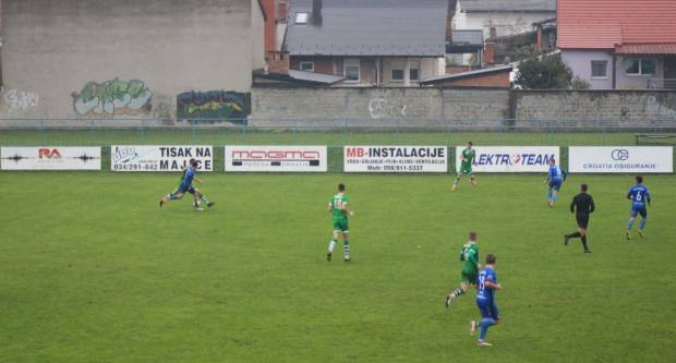 Plavi s Orljave sigurni protiv NK Čepin, Martinović dva puta tresao mrežu gostiju, Peharda jednom (3:0)