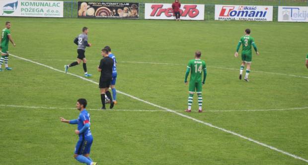 Plavi s Orljave sigurni protiv NK Čepin, Martinović dva puta tresao mrežu gostiju, Peharda jednom (3:0)