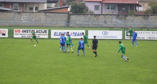 Plavi s Orljave sigurni protiv NK Čepin, Martinović dva puta tresao mrežu gostiju, Peharda jednom (3:0)