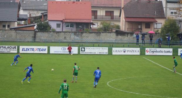 Plavi s Orljave sigurni protiv NK Čepin, Martinović dva puta tresao mrežu gostiju, Peharda jednom (3:0)