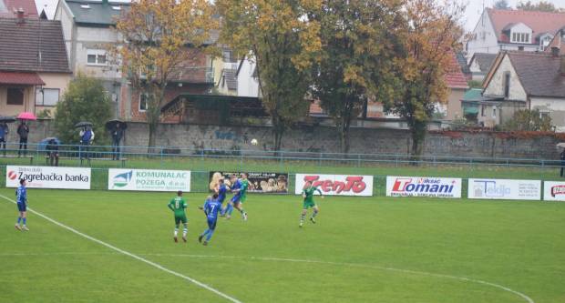 Plavi s Orljave sigurni protiv NK Čepin, Martinović dva puta tresao mrežu gostiju, Peharda jednom (3:0)
