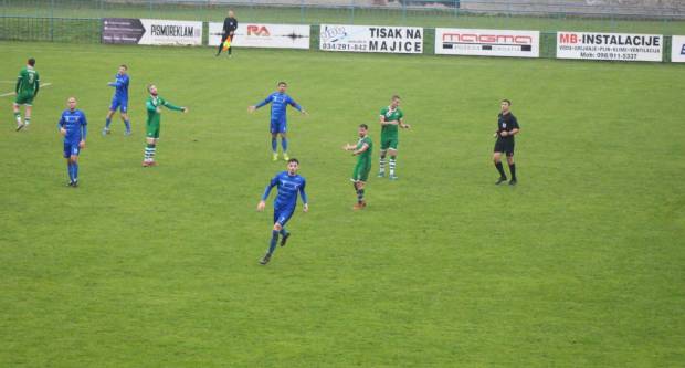 Plavi s Orljave sigurni protiv NK Čepin, Martinović dva puta tresao mrežu gostiju, Peharda jednom (3:0)