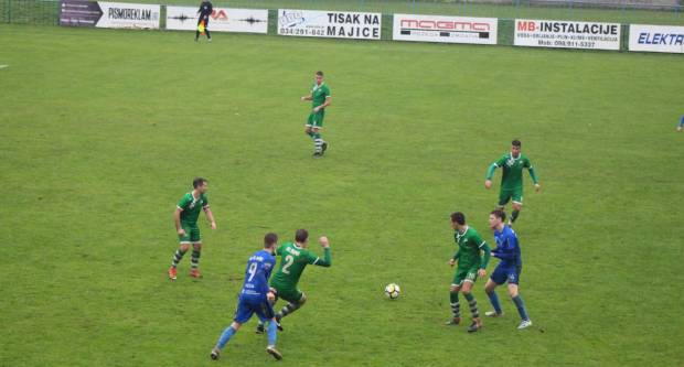 Plavi s Orljave sigurni protiv NK Čepin, Martinović dva puta tresao mrežu gostiju, Peharda jednom (3:0)