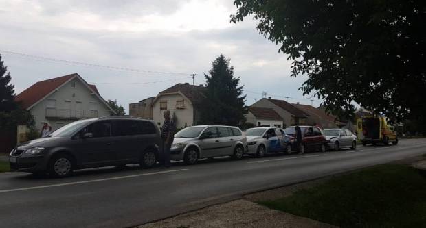 Lančani sudar u Slavonskom Brodu Lančani sudar u Slavonskom Brodu