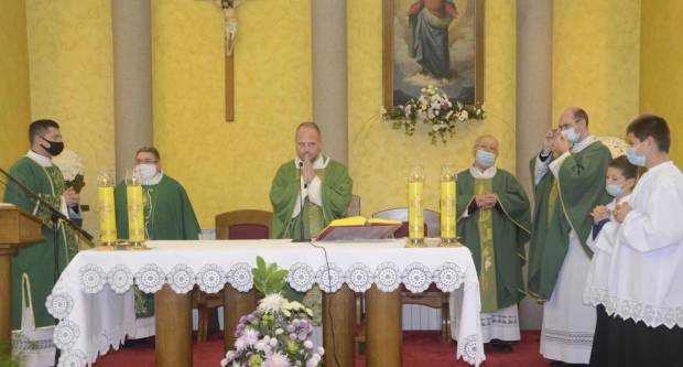Hodočasnički dan Gospe Brze Pomoći u Slavonskom Brodu Hodočasnički dan Gospe Brze Pomoći u Slavonskom Brodu