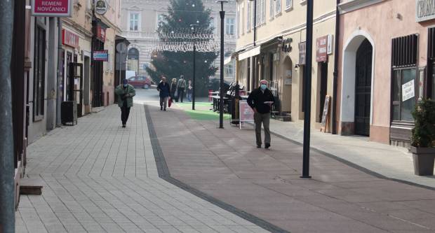 Prvi tjedan malog lockdowna, Požega 5.12.2020.