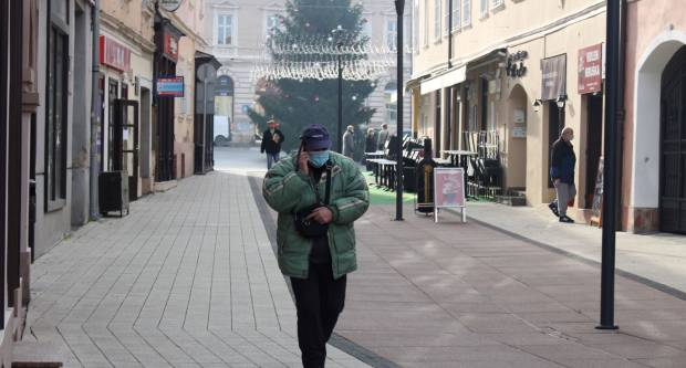 Prvi tjedan malog lockdowna, Požega 5.12.2020.