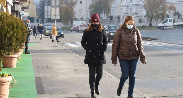 Prvi tjedan malog lockdowna, Požega 5.12.2020.