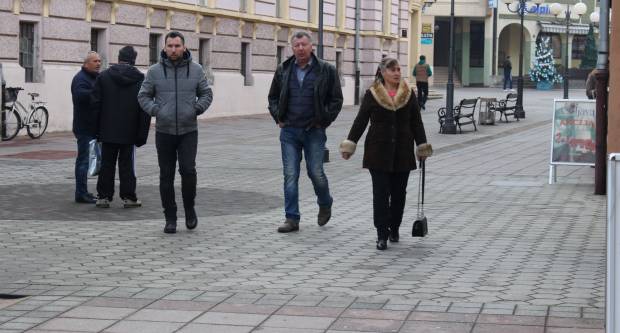 Prvi tjedan malog lockdowna, Požega 5.12.2020.