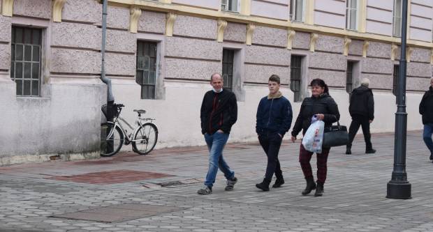 Prvi tjedan malog lockdowna, Požega 5.12.2020.