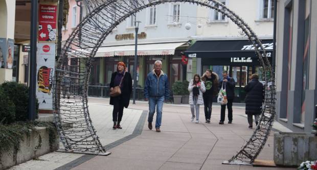 Prvi tjedan malog lockdowna, Požega 5.12.2020.