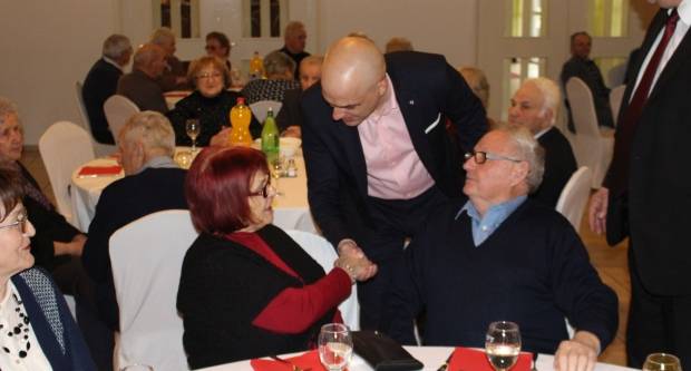 Valentinovo za bračne parove s 50 i više godina braka u Požegi 15.2.2018.