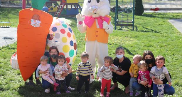  Uskrsni zec i Veeelika mrkva posjetili mališane u vrtiću u Lipiku