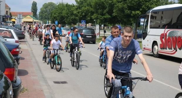 Sunčana šetnja Požegom i Biciklijada 2018.